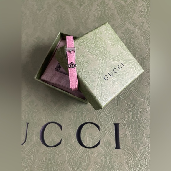 New Gucci Double G Leather Pink Bracelet💕 - Picture 4 of 10